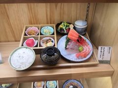 -吟松日式料理(莘庄店)