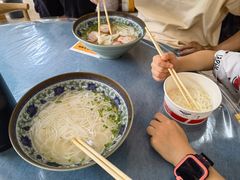 -肇兴特色牛肉粉