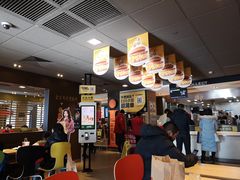 -麦当劳(南京路2店)