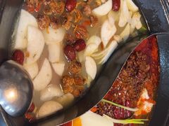 -鸿姐老火锅(静安店)