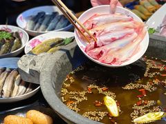 -石锅苗苗鱼(武汉首店)