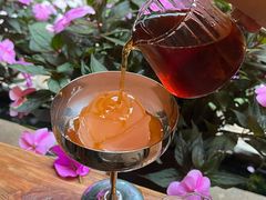 -月亮眼花园餐厅书吧酒吧