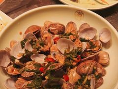 -潮界(LU·ONE凯德晶萃广场店)