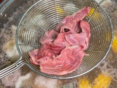 -官塘陈记鱼生·潮汕砂锅粥·潮汕生腌牛肉火锅(潮枫路总店)