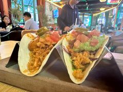 -Famous肥猫墨西哥音乐餐吧(五棵松华熙LIVE店)