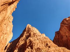 -天山神秘大峡谷