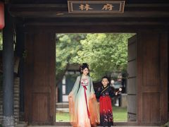-云锦汉服馆·古典妆造摄影(唐城店)