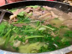 -川堂风·跷脚牛肉·乐山爆炒(宝山日月光店)