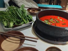 -贵府酸汤牛肉火锅·贵州老字号(飞山街店)