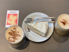 椰子燕麦拿铁-Seesaw Coffee(苏州中心店)
