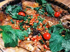 香茅草烤鱼-老滇山寨•云南特色菜•地方菜•民族风情歌舞表演(金碧店)