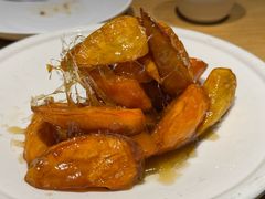 -关东小磨东北菜(上海长风大悦城店)