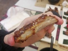 -刘姐啤酒鱼民族演艺餐厅(西街总店)