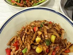 烟笋腊肉钵-新新湘菜馆(新中街二条店)