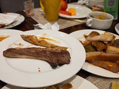 -广州万富希尔顿酒店·感趣自助餐厅·金秋蟹宴生蚝海鲜刺身烧烤