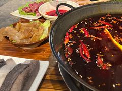 -六公里老火锅(总店)