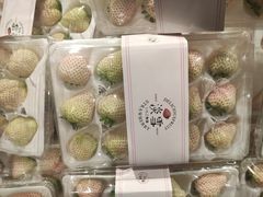 -七鲜超市(瑞虹天地太阳宫店)