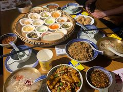 -包整·丝娃娃(一览甲秀楼风景店)