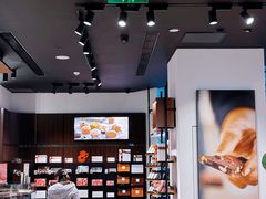 -Laderach 莱德拉(上海环贸iapm店)