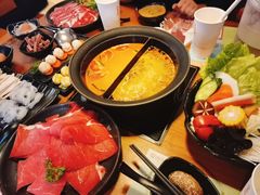 -呷哺呷哺(星光天地店)