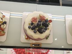 -花花卷卷·鲜食蛋糕(泉屋店)