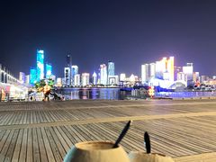 -情人坝酒吧街