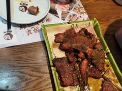 -黄泥岗·地道湖北菜(奥特莱斯店)