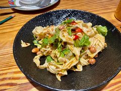 -塔哈尔·新疆盛宴(城西银泰店)