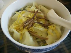 -笑来喜馄饨小笼工坊店(湖滨街店)
