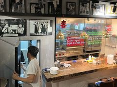 -LESCEDARS Brasserie Bistro香柏树