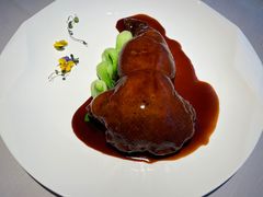 八宝葫芦鸭-屋里厢上海菜馆
