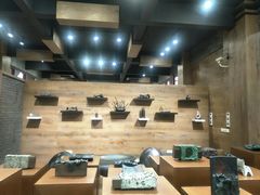 -成都许燎源现代设计艺术博物馆
