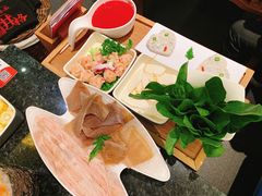 -井格重庆火锅(临平银泰城店)