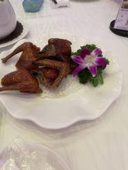 乳鸽-名宴婚宴专门店·宴会厅(京基100店)