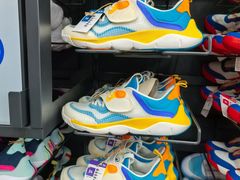 -迪卡侬(金龙湖店)