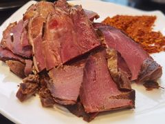 -汉源贡嘎湖生态黄牛肉(贡嘎湖商务酒店)