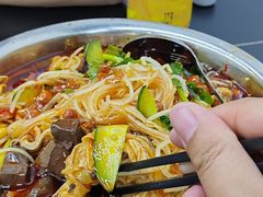 -周良天山牛杂城(天山路总店)