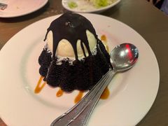 驰名巧克力熔岩蛋糕-Chili's Cafe&Bar奇利斯(滨江店)