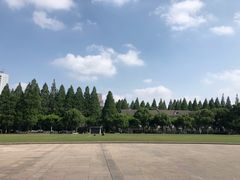 -复旦大学光华楼