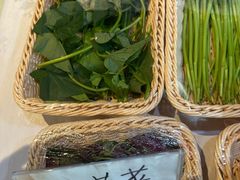 -鄱阳湖·江西小炒·瓦罐煨汤(五道口店)