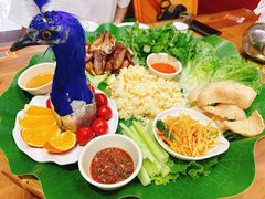 -沐毫傣泐云南菜孔雀宴•手抓饭傣味烧烤(曼听公园店)