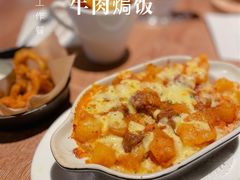 匈牙利风情牛肉焗饭-必胜客(大悦城店)