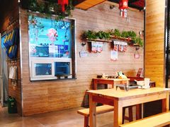 -管氏翅吧(护国寺店)