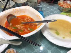 -天天向上素食餐厅(五台山店)