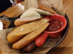 -more than meow吴止猫主题餐厅(承德 中船汇店)