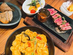 -Erman岩烧牛排(虹桥南丰城店)