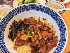 蛤蜊猪肝面-沪西老弄堂面馆(定西路店)