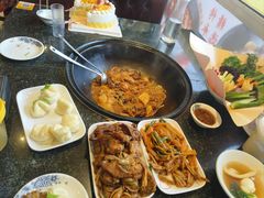 -老渔翁炖鱼坊(黄海西路东山店)