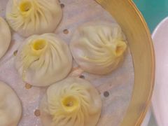 蟹粉蒸小笼-王宝和酒家(黄浦店)