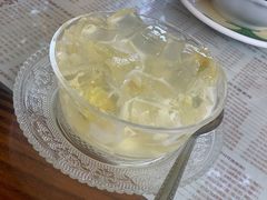 茉莉花水晶冰凉粉加蜂蜜-周大娘牛乳(旧寨古村总店)